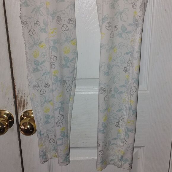 Nanette Lepore white gray yellow blue lace side trim lounge resort pj pants Sz M - Picture 2 of 8
